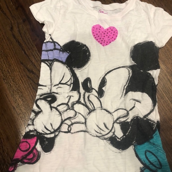 Sweet Disney Mickey & Minnie Mouse "Love" Graphic Tee L - Picture 1 of 4